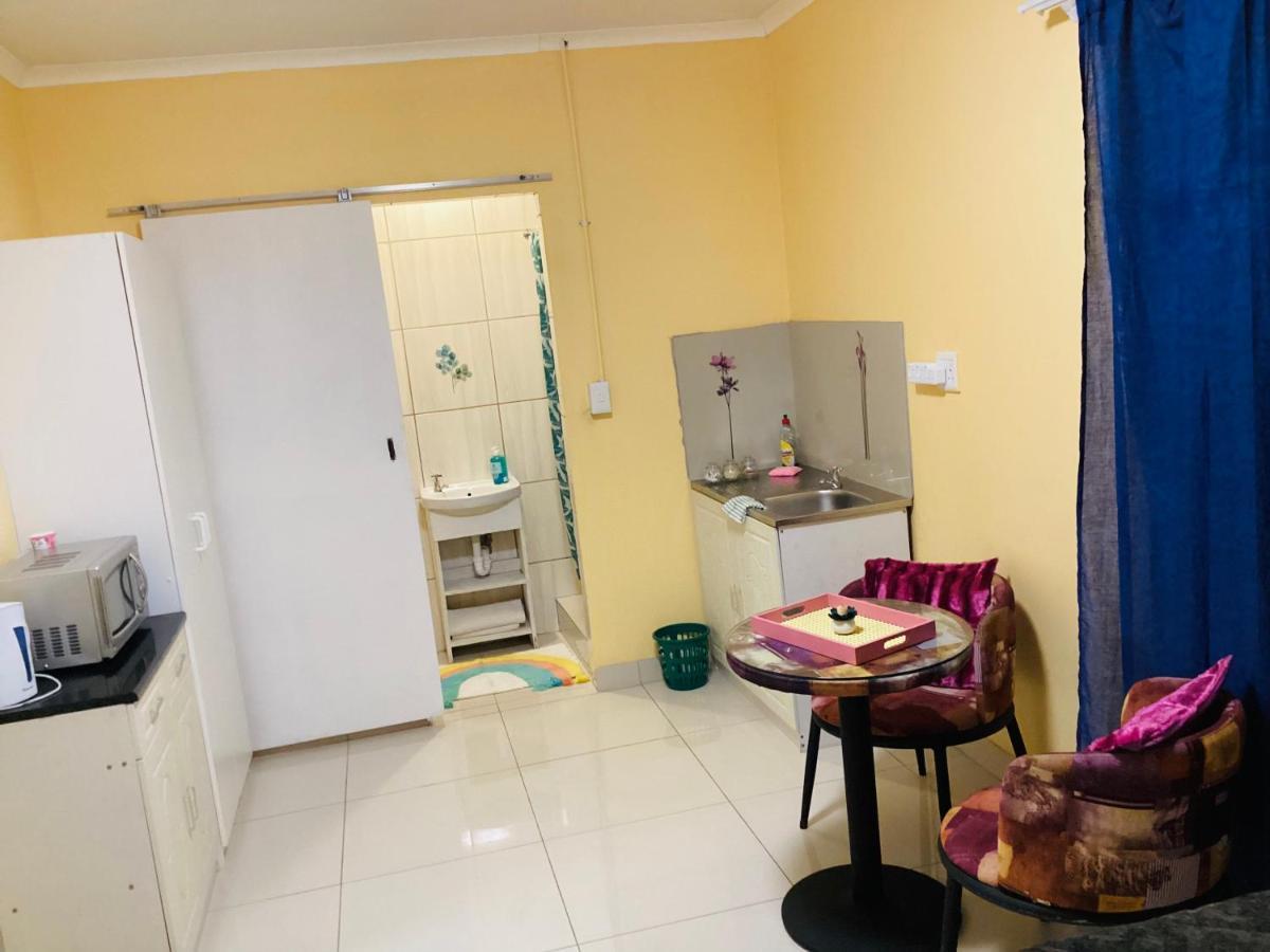 Mowetu Guest House Cape Town Eksteriør bilde